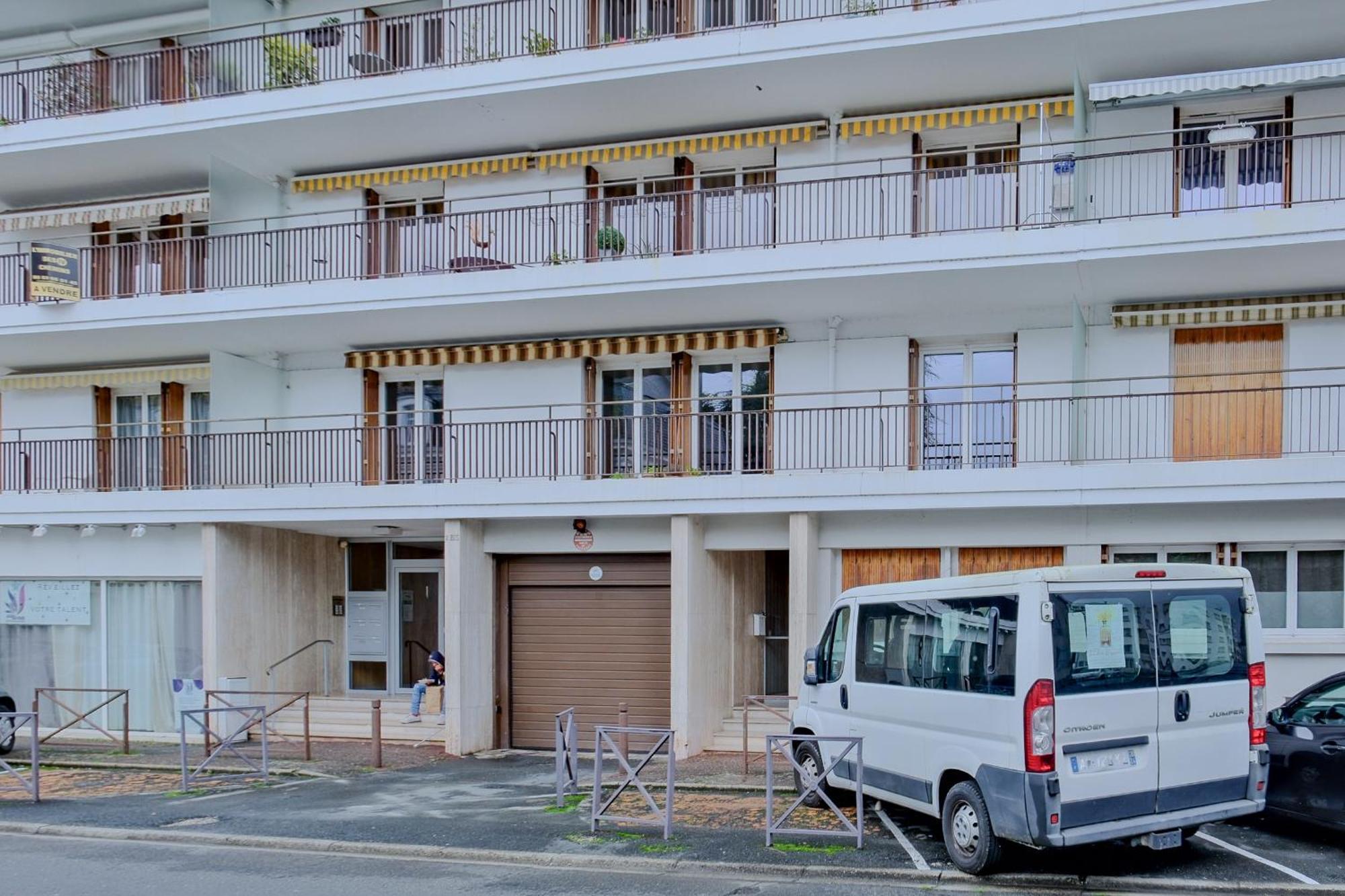 La Confidence Apartment Perigueux Luaran gambar