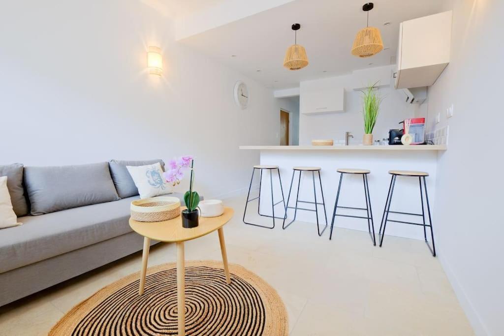 La Confidence Apartment Perigueux Luaran gambar