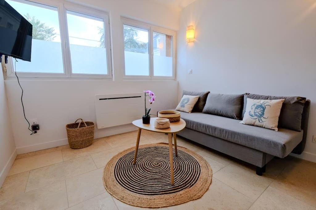 La Confidence Apartment Perigueux Luaran gambar